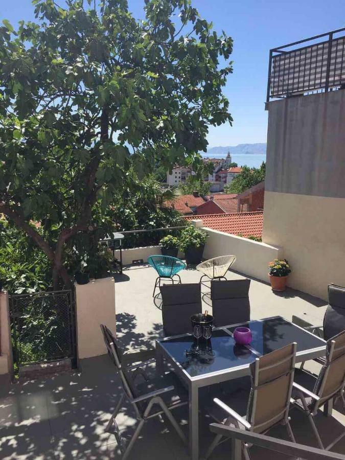Central House Nona Crikvenica Exterior photo